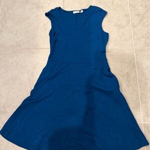 New York & Company Vibrant Blue Top